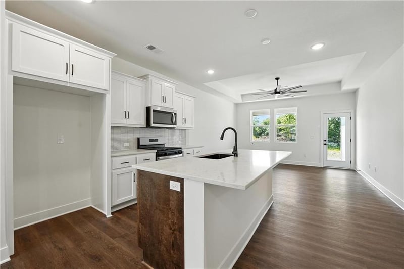 17694 Jubilee St, Gardner, KS 66030