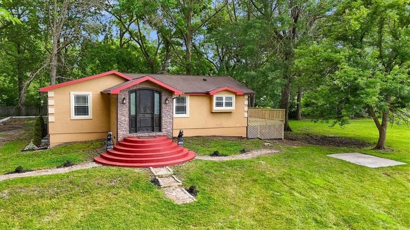 7103 159th St, Belton, MO 64012