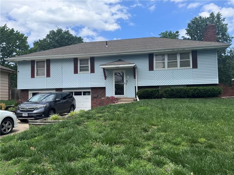 11604 61st Ter, Raytown, MO 64133