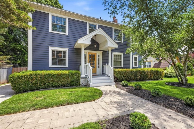 7441 Summit St, Kansas City, MO 64114