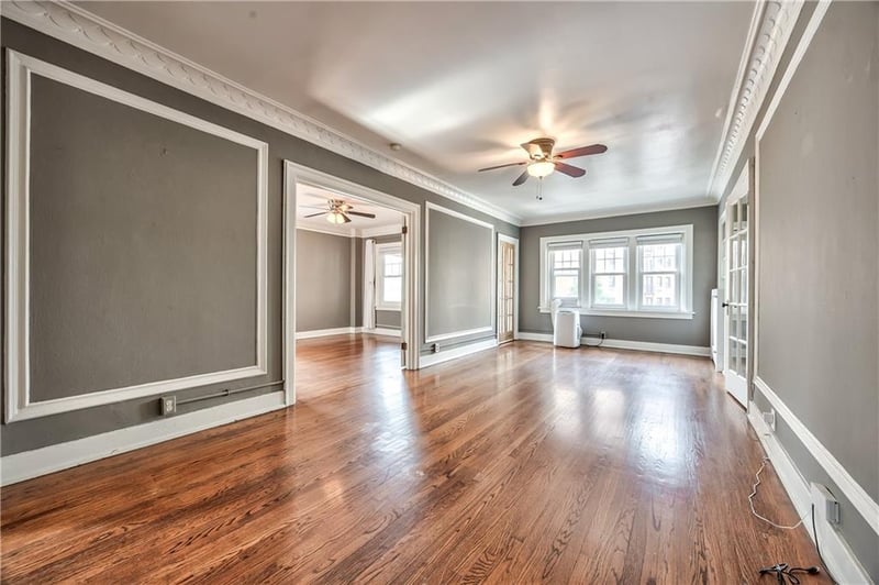 807 48th St #304, Kansas City, MO 64112