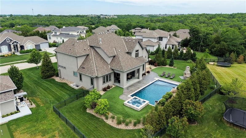 10511 S Red Bird St, Olathe, KS 66061