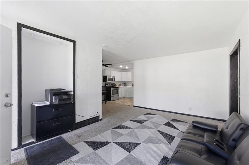 3407 Norton Ave, Kansas City, MO 64128