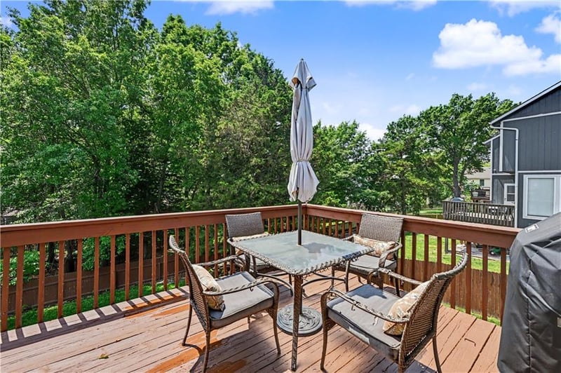 17013 43rd St, Independence, MO 64055
