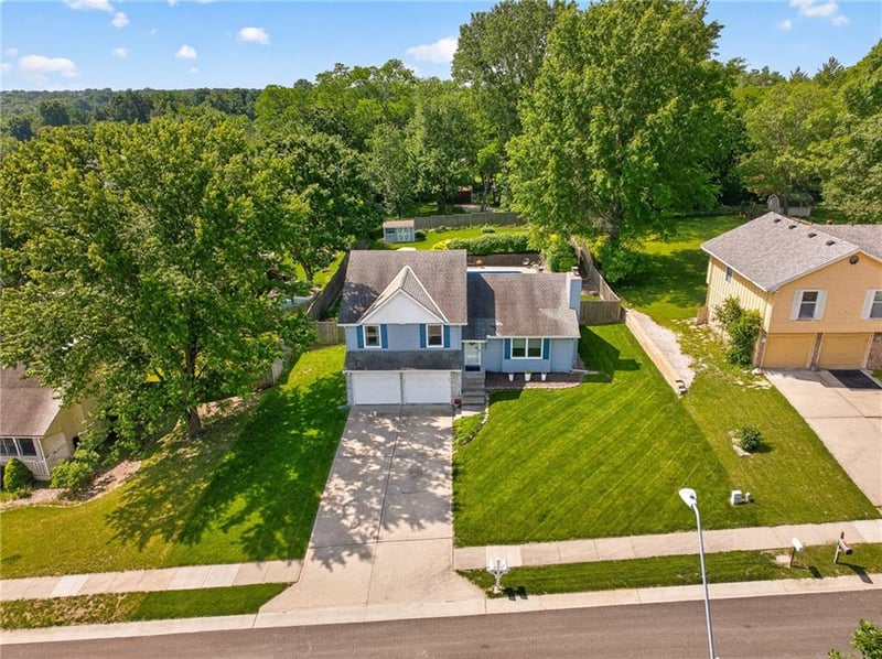 9803 NW 85th Ter, Kansas City, MO 64153