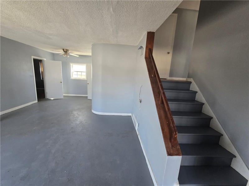 4405 Oak Trafficway, Kansas City, MO 64116
