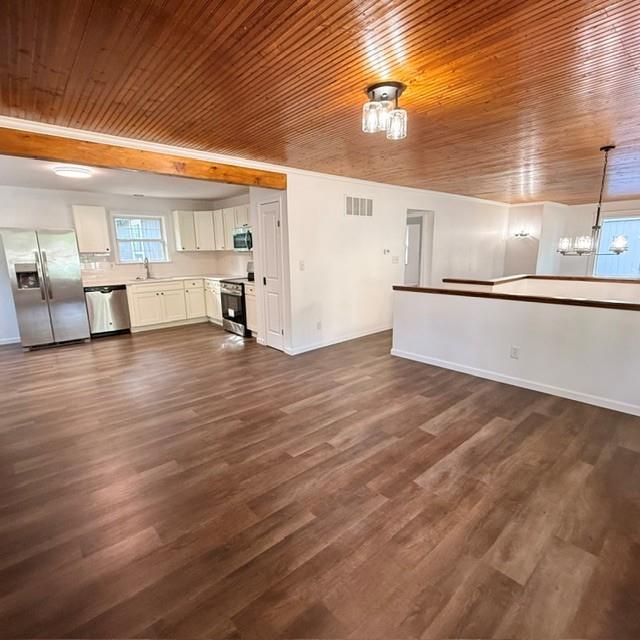 2533 Bonanza St, Lawrence, KS 66046