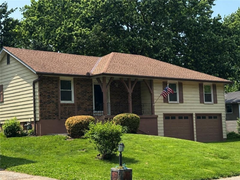 1410 Holland Dr, Independence, MO 64056