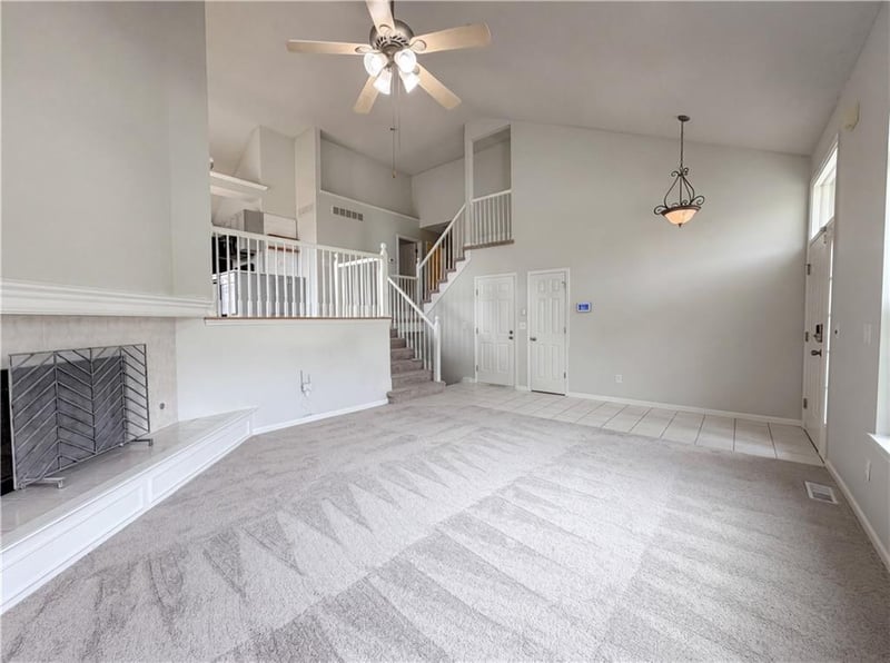 4304 Shrank Ct, Independence, MO 64055