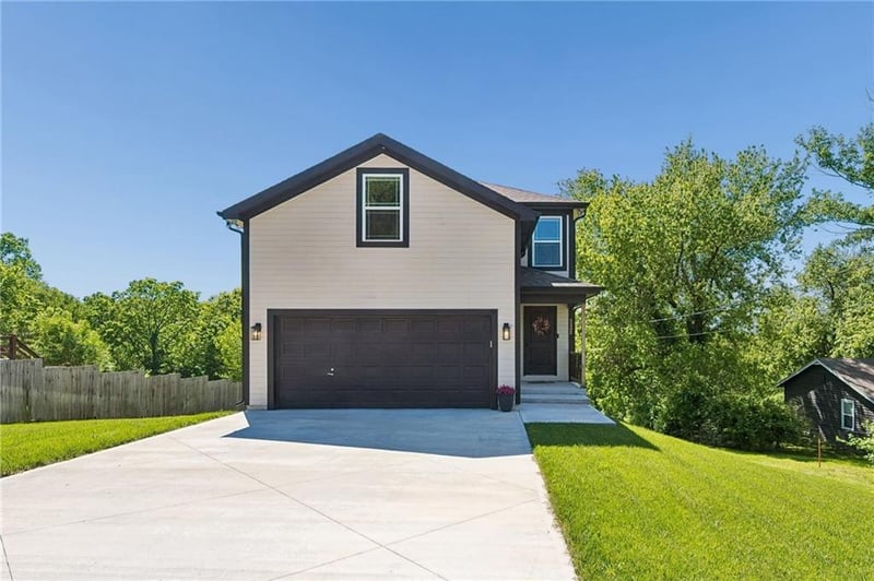 5232 Cambridge Ave, Kansas City, MO 64119