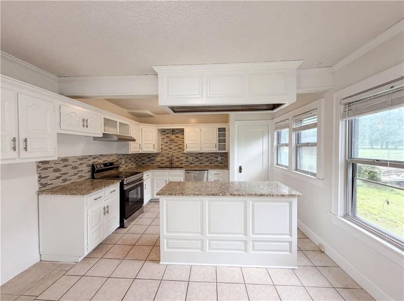 11304 55th Ter, Raytown, MO 64133
