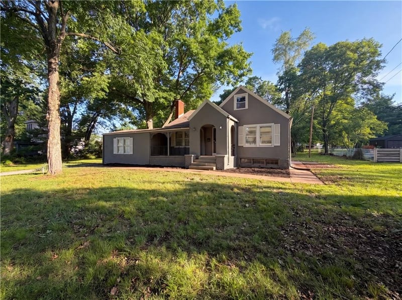 11304 55th Ter, Raytown, MO 64133