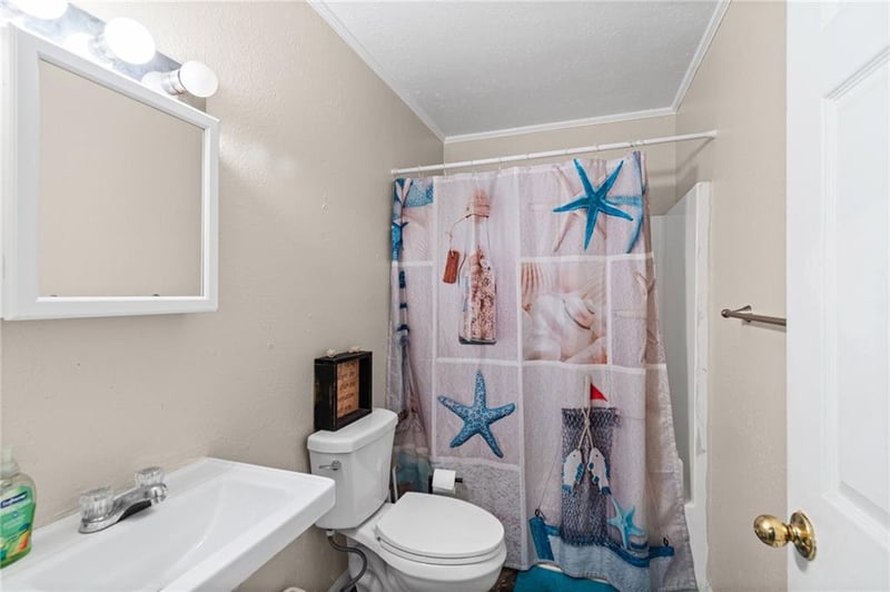 504 Wellington St, Richmond, MO 64085