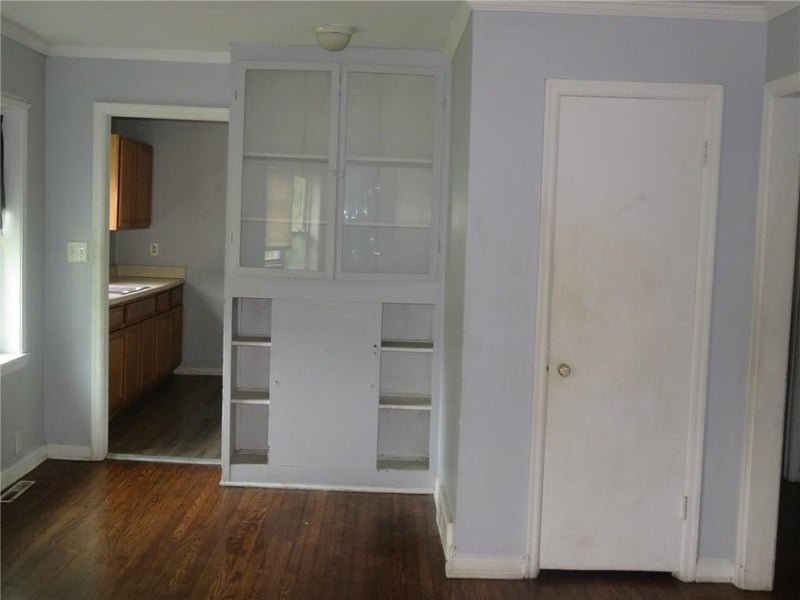 8321 Olive St, Kansas City, MO 64132