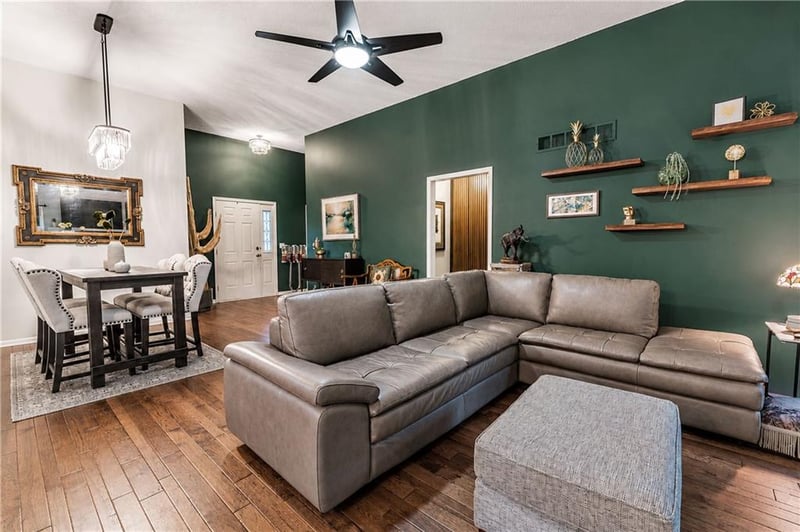 7003 156th Ter, Overland Park, KS 66223