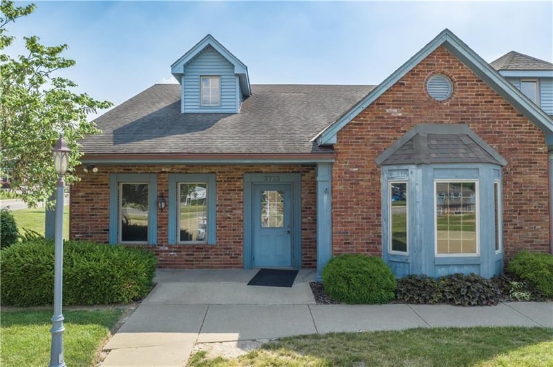 3715 A Beck Rd, St Joseph, MO 64506