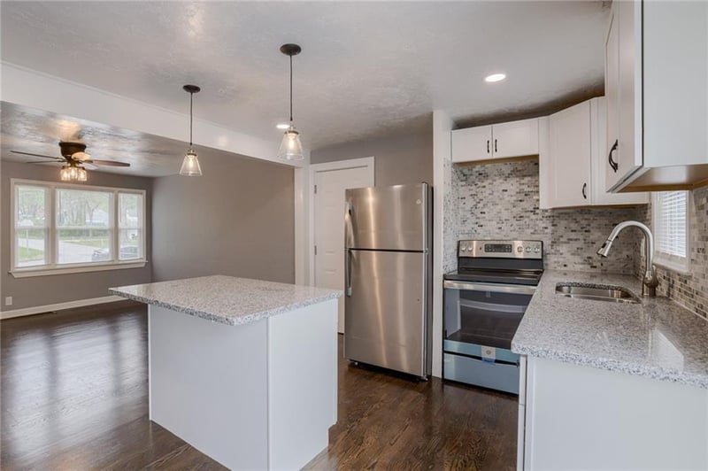 2747 N 52nd St, Kansas City, KS 66104