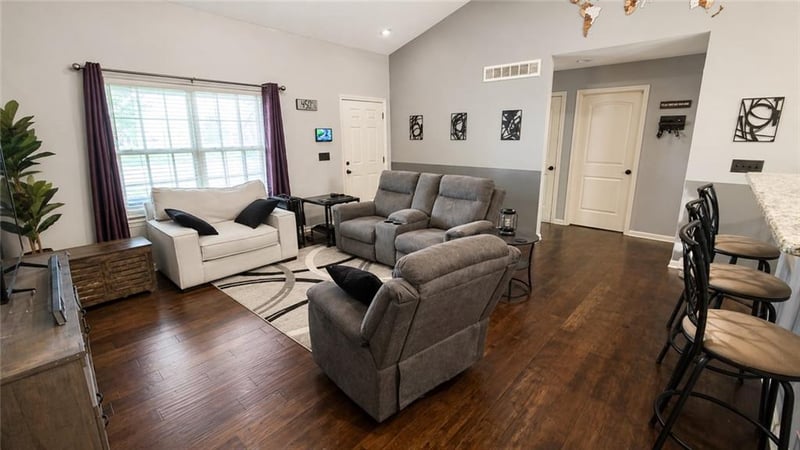 530 Maple St, Gardner, KS 66030