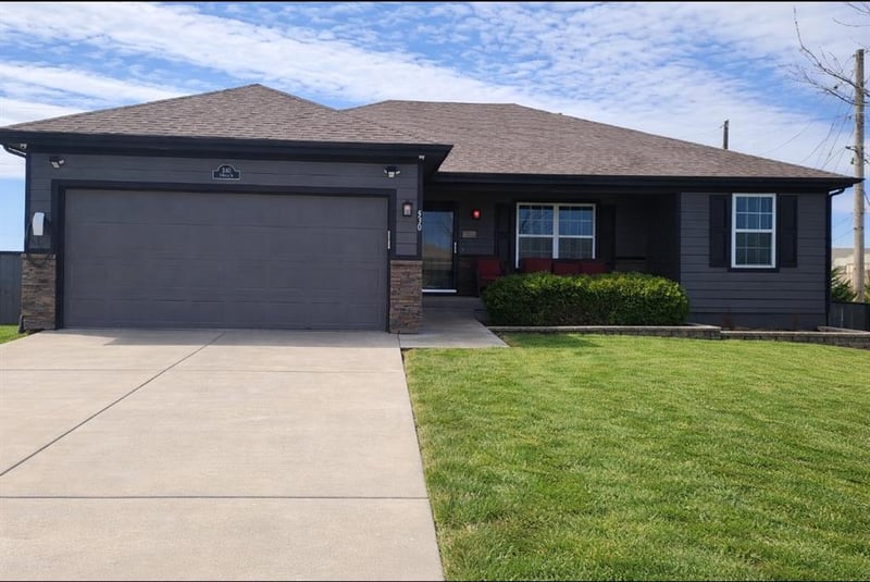 530 Maple St, Gardner, KS 66030