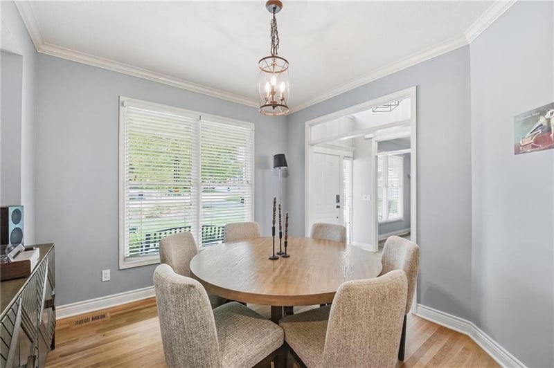 16901 W 84th St, Lenexa, KS 66219