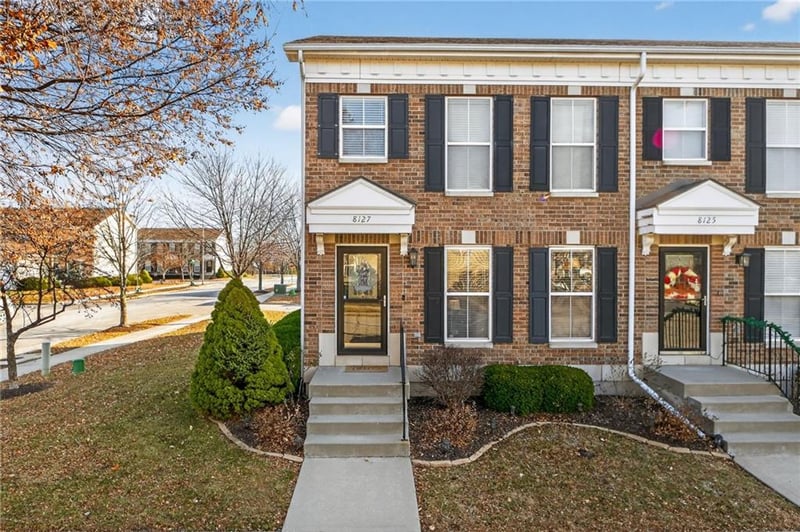 8127 Drury Ave, Kansas City, MO 64119