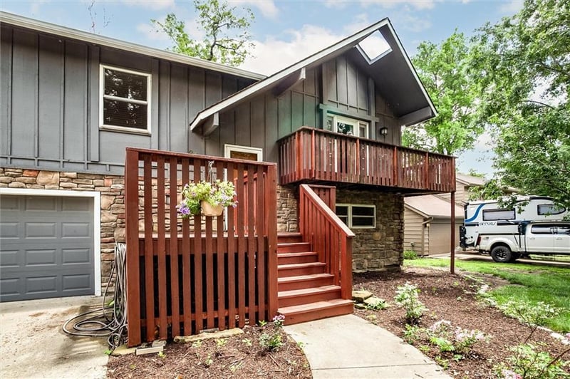 643 Hemlock St, Ottawa, KS 66067