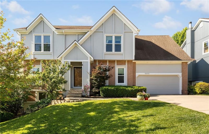 15013 77th Ter, Lenexa, KS 66216