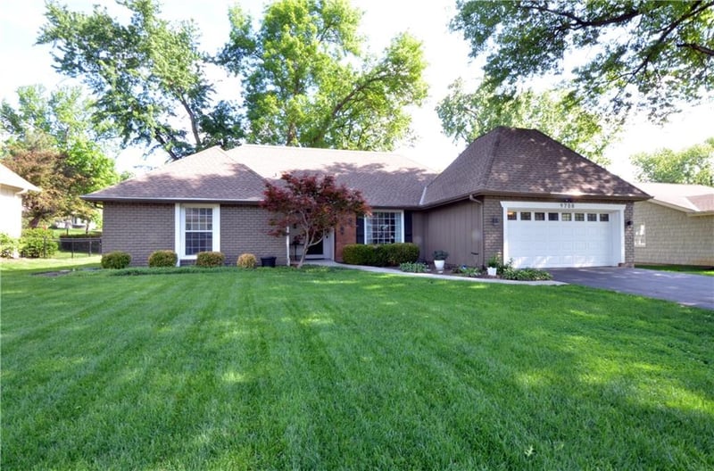 9708 105th Ter, Overland Park, KS 66212