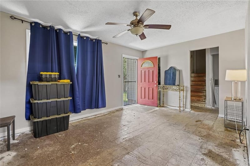 5260 Cypress Ave, Kansas City, MO 64130