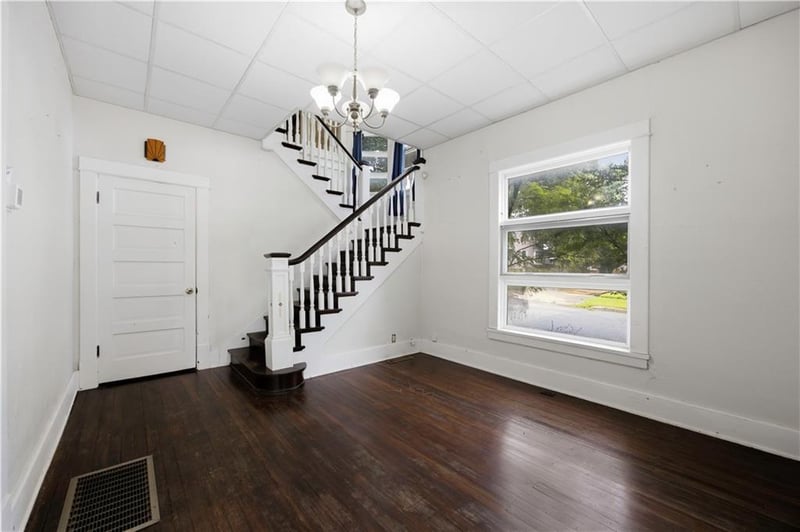 737 Pennsylvania Ave, Independence, KS 67301