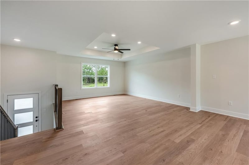 303 Warrensburg Rd, Warrensburg, MO 64093