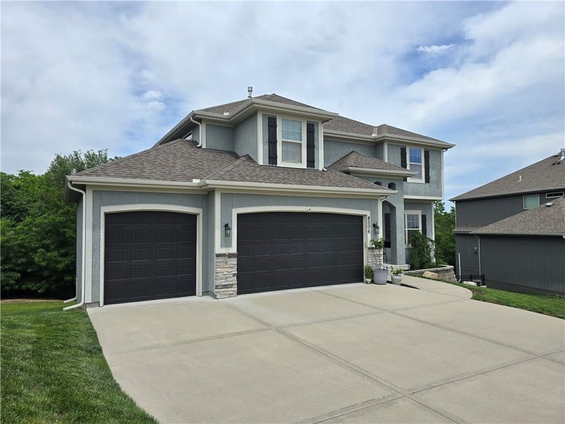 4506 NE 67th Ter, Kansas City, MO 64119