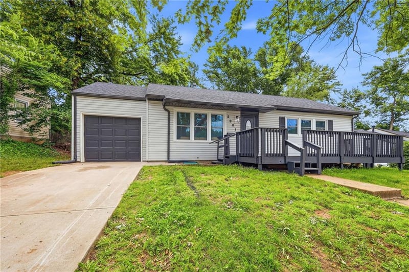 2901 26th St, Kansas City, KS 66106