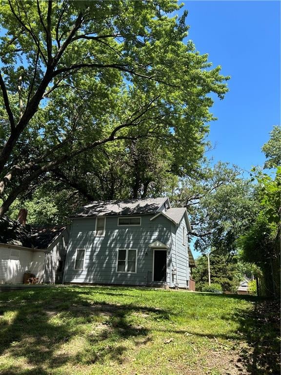 608 A - B Osage St, Leavenworth, KS 66048