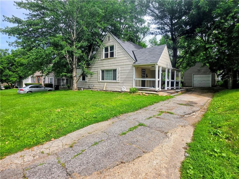 1312 29th St, Independence, MO 64052