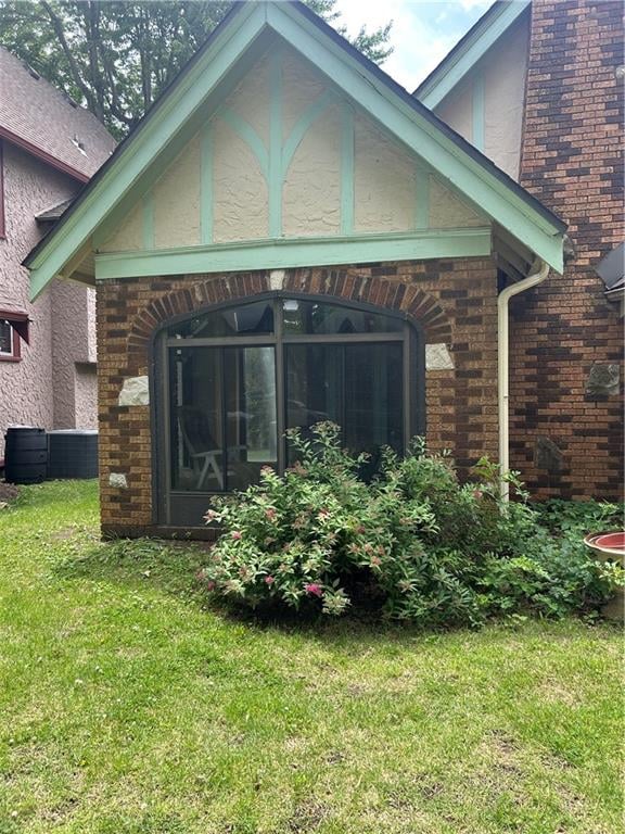 231 72nd Ter, Kansas City, MO 64114