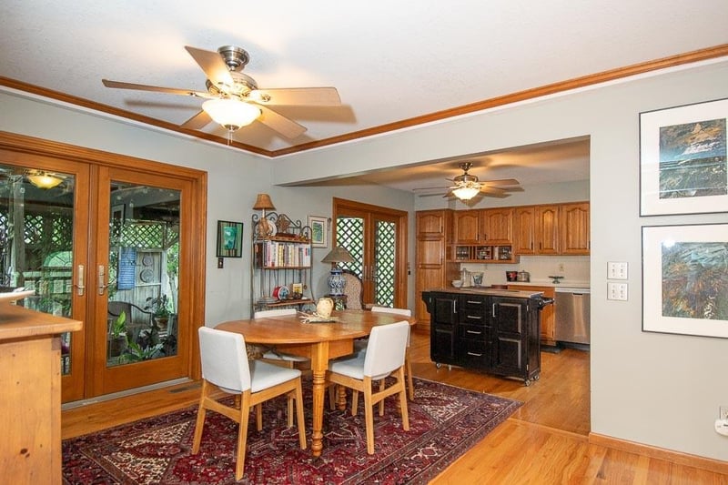 3000 University Dr, Lawrence, KS 66049