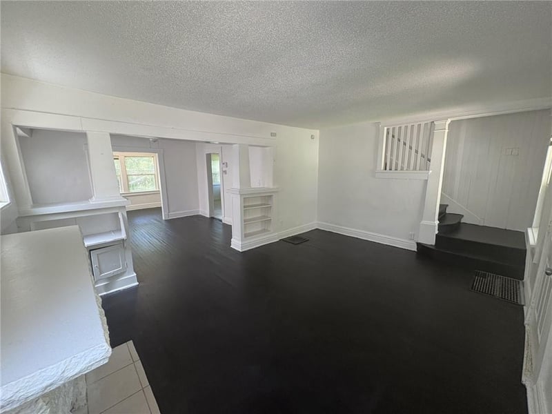 3928 Benton Ave, Kansas City, MO 64130