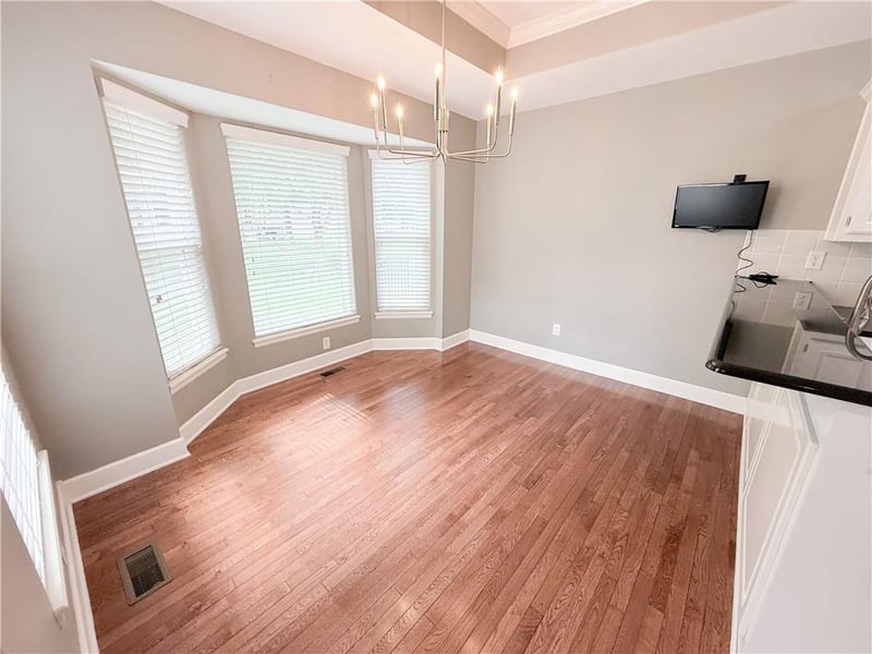 134 Robert Younger Dr, Lee's Summit, MO 64082