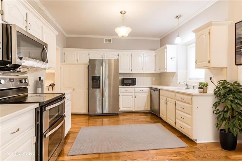 6227 126th Ter, Overland Park, KS 66210