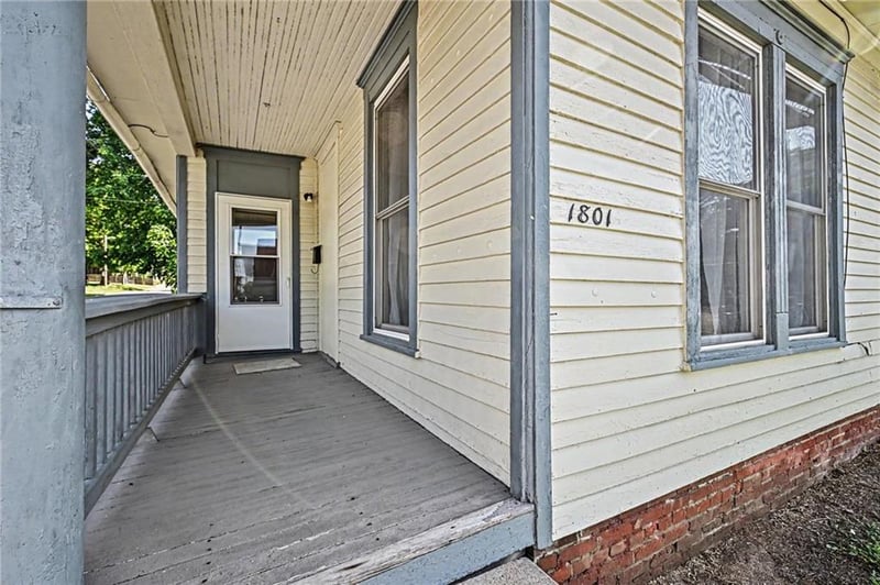 1801 Edmond St, St Joseph, MO 64501