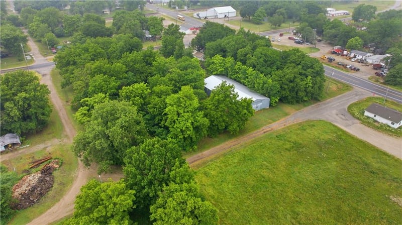 1225 Adams St, Altoona, KS 66710