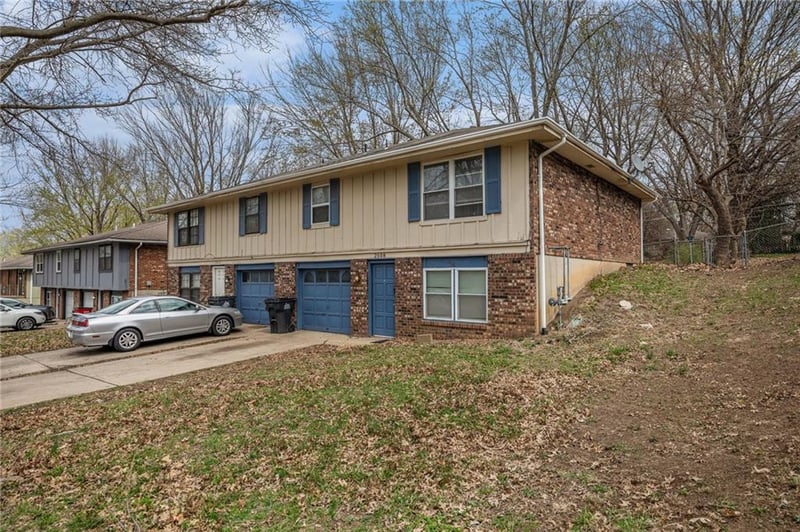 2508 6th St, Blue Springs, MO 64014