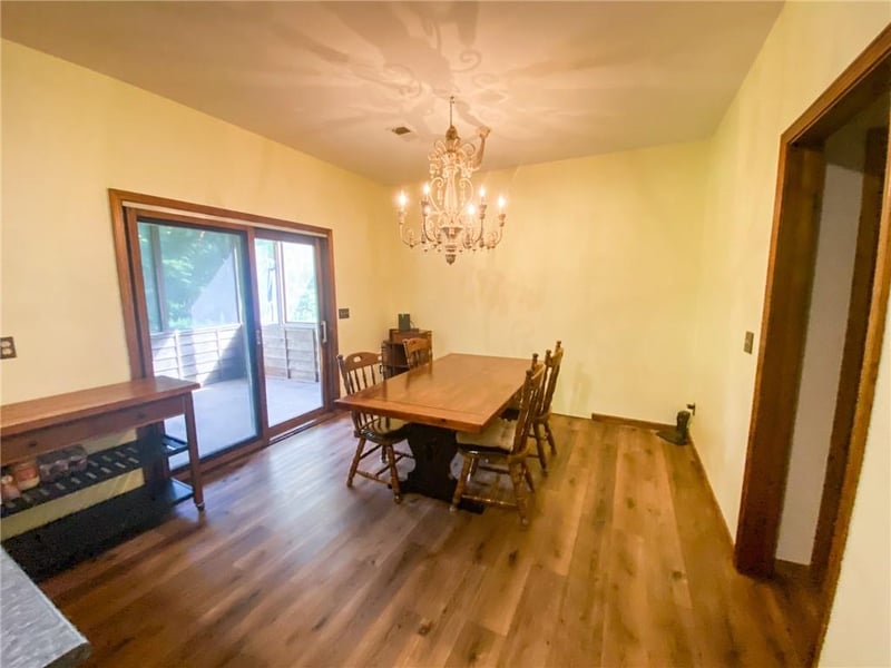 25309 317th St, Harrisonville, MO 64701