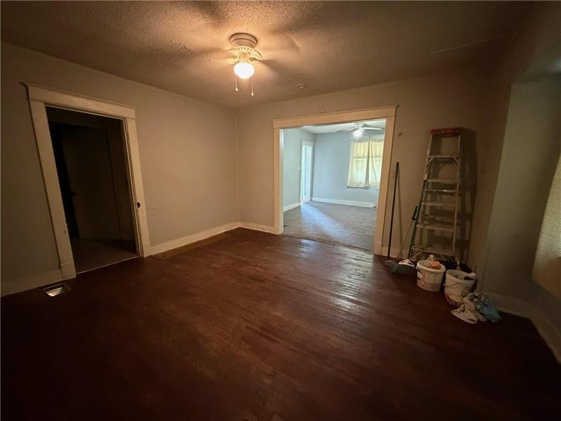 3416 58th Ter, Kansas City, MO 64132