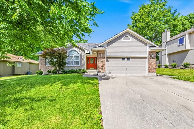 3320 Hanthorn Ave, Independence, MO 64057