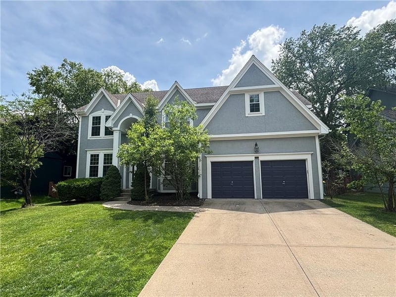 5101 158th St, Overland Park, KS 66224