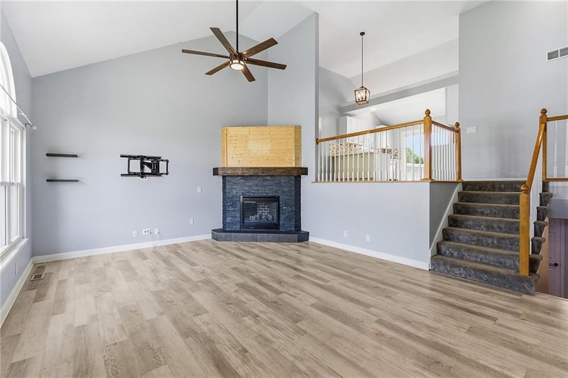 603 Mayberry Ct, Raymore, MO 64083