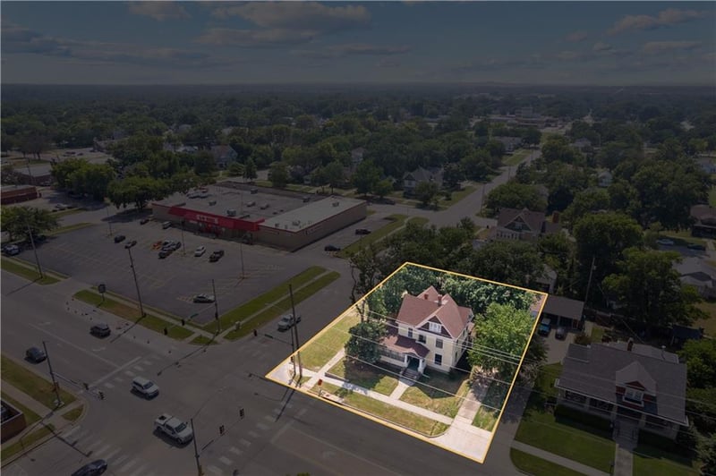301 10th St, Independence, KS 67301