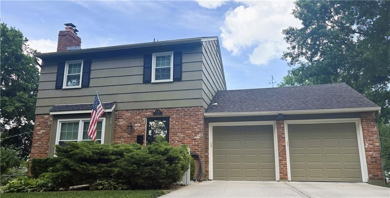 9529 Eby St, Overland Park, KS 66212